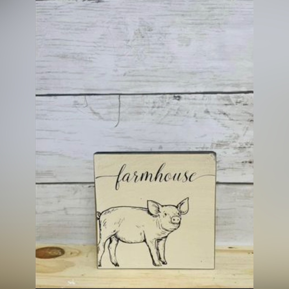 *Farmhouse Block Sign *pig only* - Picture 3 of 5